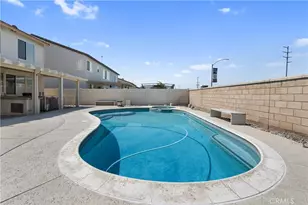 7311 Pinewood Ct, Eastvale, CA 92880 - Photo 35