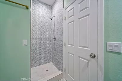 18189 Kalin Ranch Drive, Victorville, CA 92395 - Photo 11