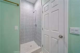 18189 Kalin Ranch Dr, Victorville, CA 92395 - Photo 11