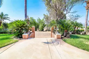 6116 Chadbourne Ave, Riverside, CA 92505 - Photo 37