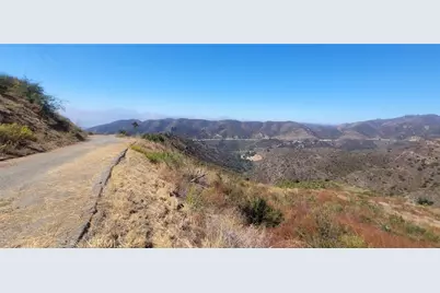 2545 Cayman Road, Malibu, CA 90265 - Photo 3