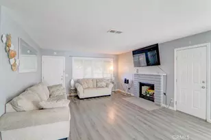 17152 Schollview Ave, Palmdale, CA 93591 - Photo 7