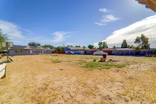 17152 Schollview Ave, Palmdale, CA 93591 - Photo 23