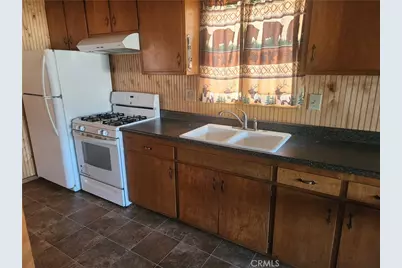 710 W Fairway Boulevard, Big Bear City, CA 92314 - Photo 7