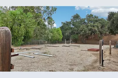 1951 Scarborough Lane, San Dimas, CA 91773 - Photo 43