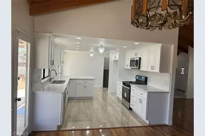 16485 Wintun Road, Apple Valley, CA 92307 - Photo 7