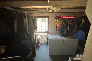 223 E 28th St, Los Angeles, CA 90011 - Photo 13