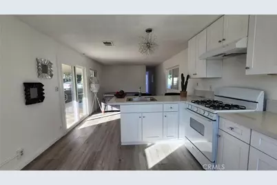 17126 Hidalgo Drive, Perris, CA 92570 - Photo 7