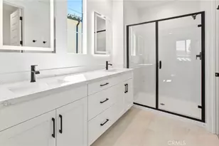 139 Bridle Dr, Burbank, CA 91506 - Photo 31