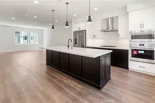 150 Bridle Dr, Burbank, CA 91506 - Photo 23