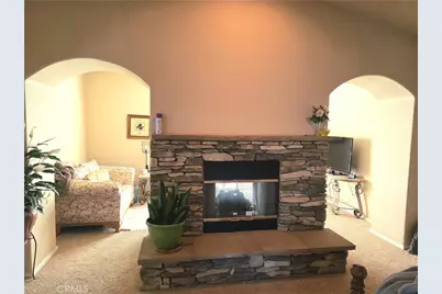 12720 Farmington Street, Oak Hills, CA 92344 - Photo 27