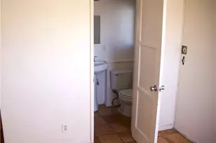 73752 Crestview Dr, 29 Palms MCB, CA 92277 - Photo 15