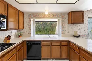 548 Via La Paloma, Riverside, CA 92507 - Photo 17