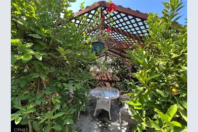 1500 W 52nd, Los Angeles, CA 90062 - Photo 9