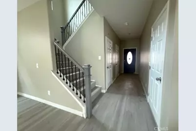 7398 N Maple Avenue, Fontana, CA 92336 - Photo 5