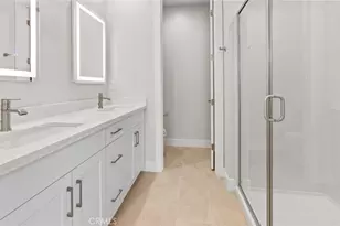 149 Bridle Dr, Burbank, CA 91506 - Photo 31