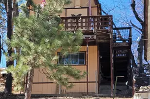 32826 Truman Ln, Running Springs, CA 92382 - Photo 19