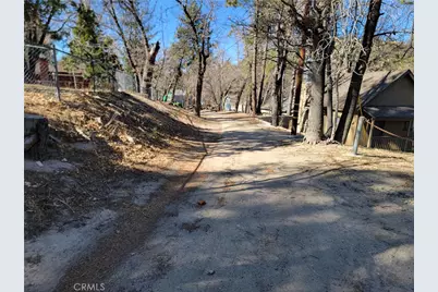 32826 Truman Lane, Running Springs, CA 92382 - Photo 9