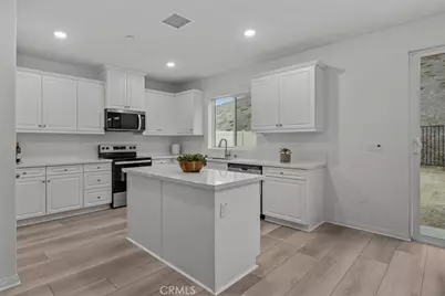 920 Porta Marina Lane, Lake Elsinore, CA 92530 - Photo 5