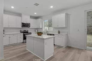 920 Porta Marina Ln, Lake Elsinore, CA 92530 - Photo 5