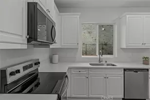 920 Porta Marina Ln, Lake Elsinore, CA 92530 - Photo 13