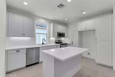 7432 Desert Sky Drive, Yucca Valley, CA 92284 - Photo 5