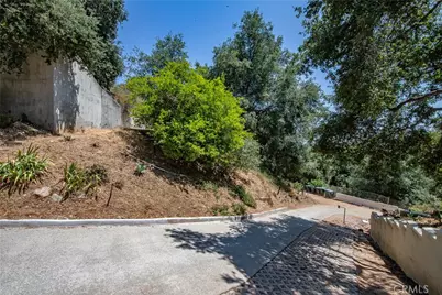 3577 Shaw Ranch Road, Pasadena, CA 91107 - Photo 5