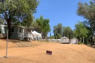 28480 Red Gum Dr, Lake Elsinore, CA 92532 - Photo 37