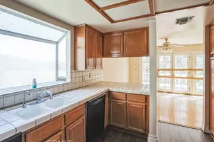 549 Lotus St, Los Angeles, CA 90065 - Photo 11