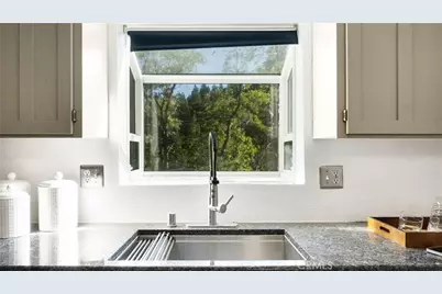 29282 Pine Drive, Cedar Glen, CA 92321 - Photo 9