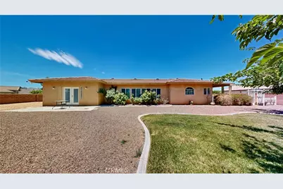 12443 Bannock Drive, Apple Valley, CA 92308 - Photo 9