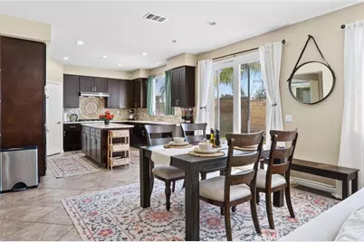 5381 Campania Way, Fontana, CA 92336 - Photo 15