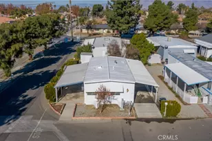 725 W Thornton Ave, Hemet, CA 92543 - Photo 1