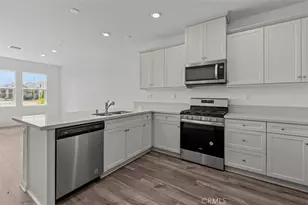 4277 S Hermosa Paseo, Ontario, CA 91761 - Photo 9