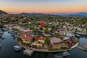 30208 Lands End Pl, Canyon Lake, CA 92587 - Photo 5