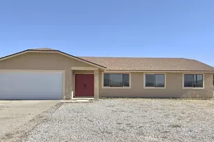 22311 Thunderbird Rd, Apple Valley, CA 92307 - Photo 1