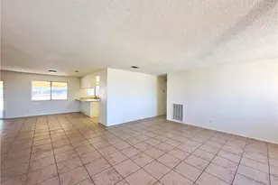 22311 Thunderbird Rd, Apple Valley, CA 92307 - Photo 3