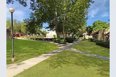 1373 Wheaton Way, Riverside, CA 92507 - Photo 33