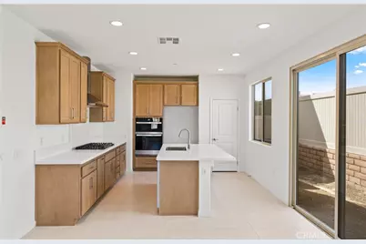 4230 South Hummingbird Paseo, Ontario, CA 91761 - Photo 7