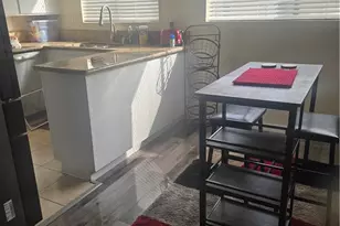 852 W Beach Ave, Inglewood, CA 90302 - Photo 7