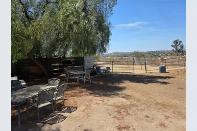 18251 Northstar Avenue, Riverside, CA 92508 - Photo 29