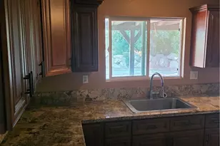 18251 Northstar Ave, Riverside, CA 92508 - Photo 9