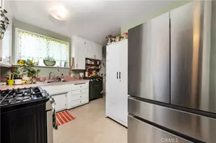 5154 W 20th St, Los Angeles, CA 90016 - Photo 13