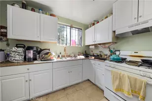 5154 W 20th St, Los Angeles, CA 90016 - Photo 31
