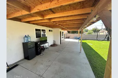 18470 7th Street, Bloomington, CA 92316 - Photo 33