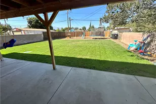 18470 7th St, Bloomington, CA 92316 - Photo 39