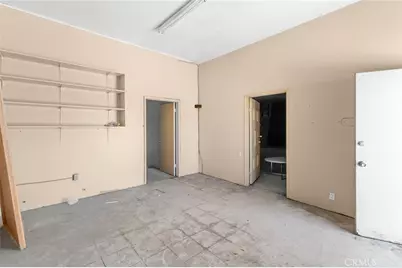 16756 Foothill Boulevard, Fontana, CA 92335 - Photo 15