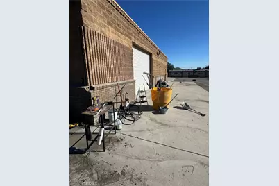 15840 Boyle Avenue, Fontana, CA 92337 - Photo 17