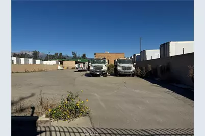 15840 Boyle Avenue, Fontana, CA 92337 - Photo 3