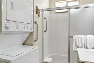 650 San Bernardino Ave, Sugarloaf, CA 92386 - Photo 9